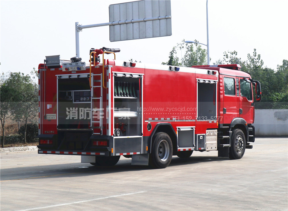 �������ơ��ǵ¿�8����ĭ����܇