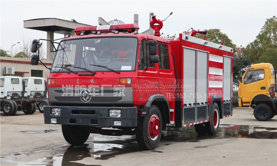東風153三劑聯用消防車 東風153三劑聯用消防車