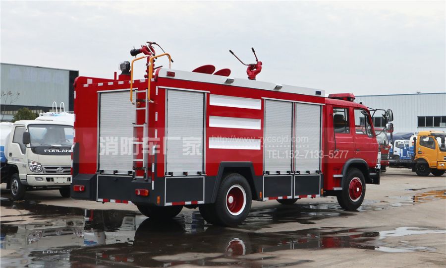 東風153三劑聯用消防車 東風153三劑聯用消防車